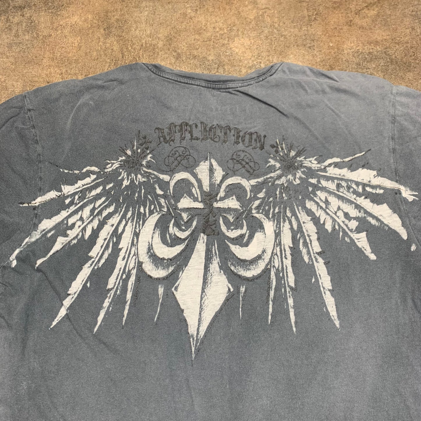 Affliction 00s grey grunge graphic tee (S)