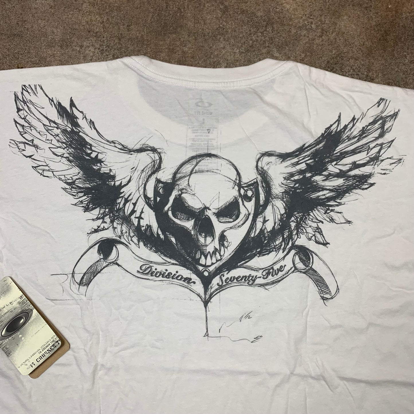 Oakley 00s Flying Tiger deadstock graphic tee (L)