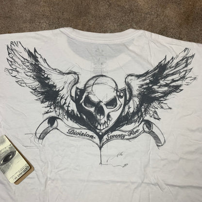 Oakley 00s Flying Tiger deadstock graphic tee (L)