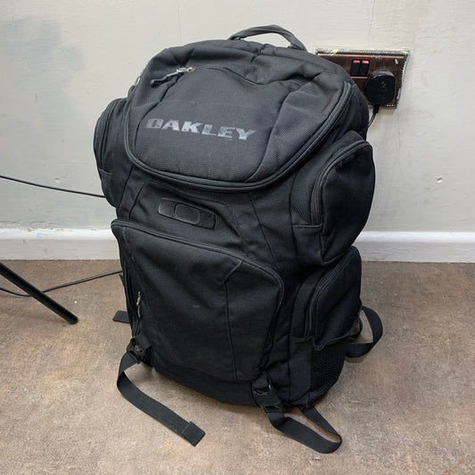 Oakley Blade 40 black logo backpack