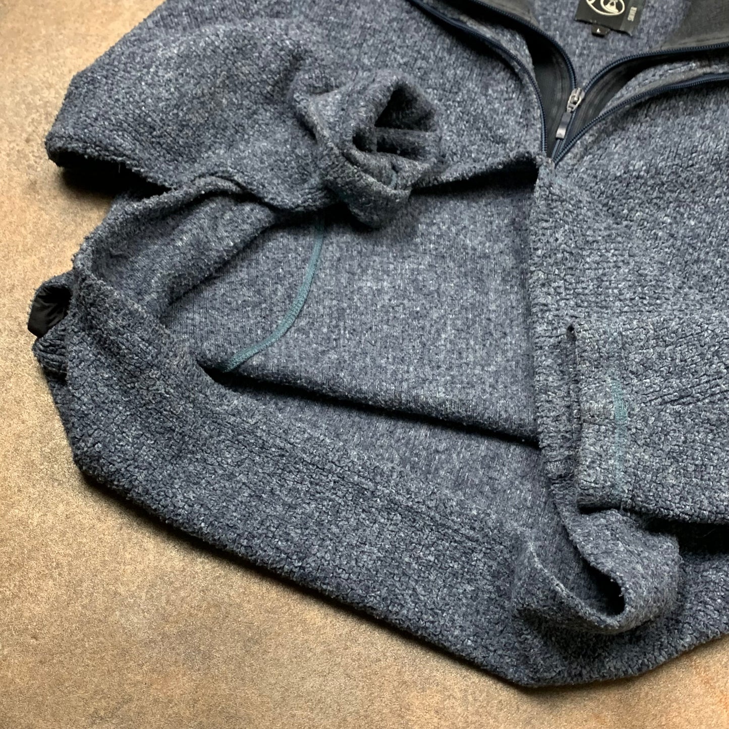 Quiksilver 90s 2 in 1 fleece (L)