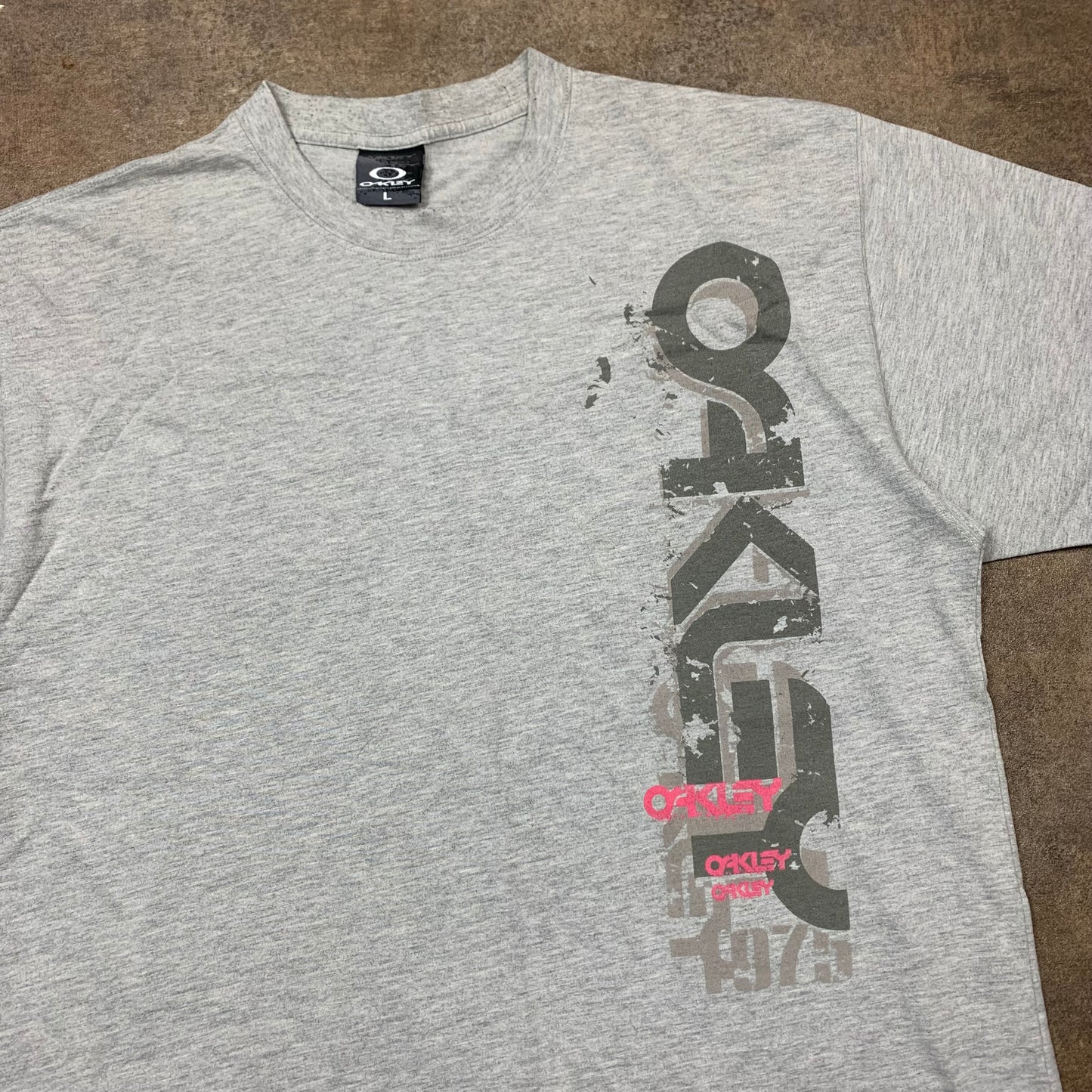 Oakley Software 00s graphic tee (L)