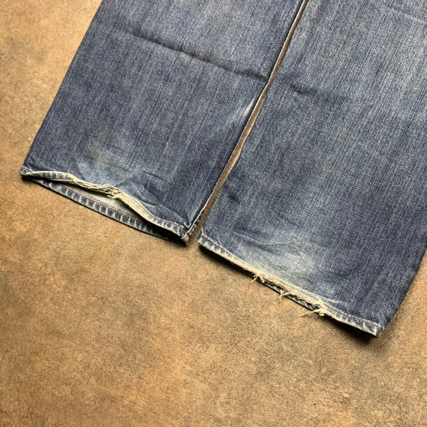 FCUK 00s baggy faded jeans (34")