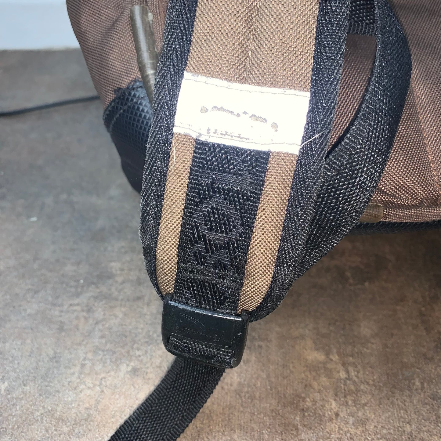 Oxbow 90s brown backpack