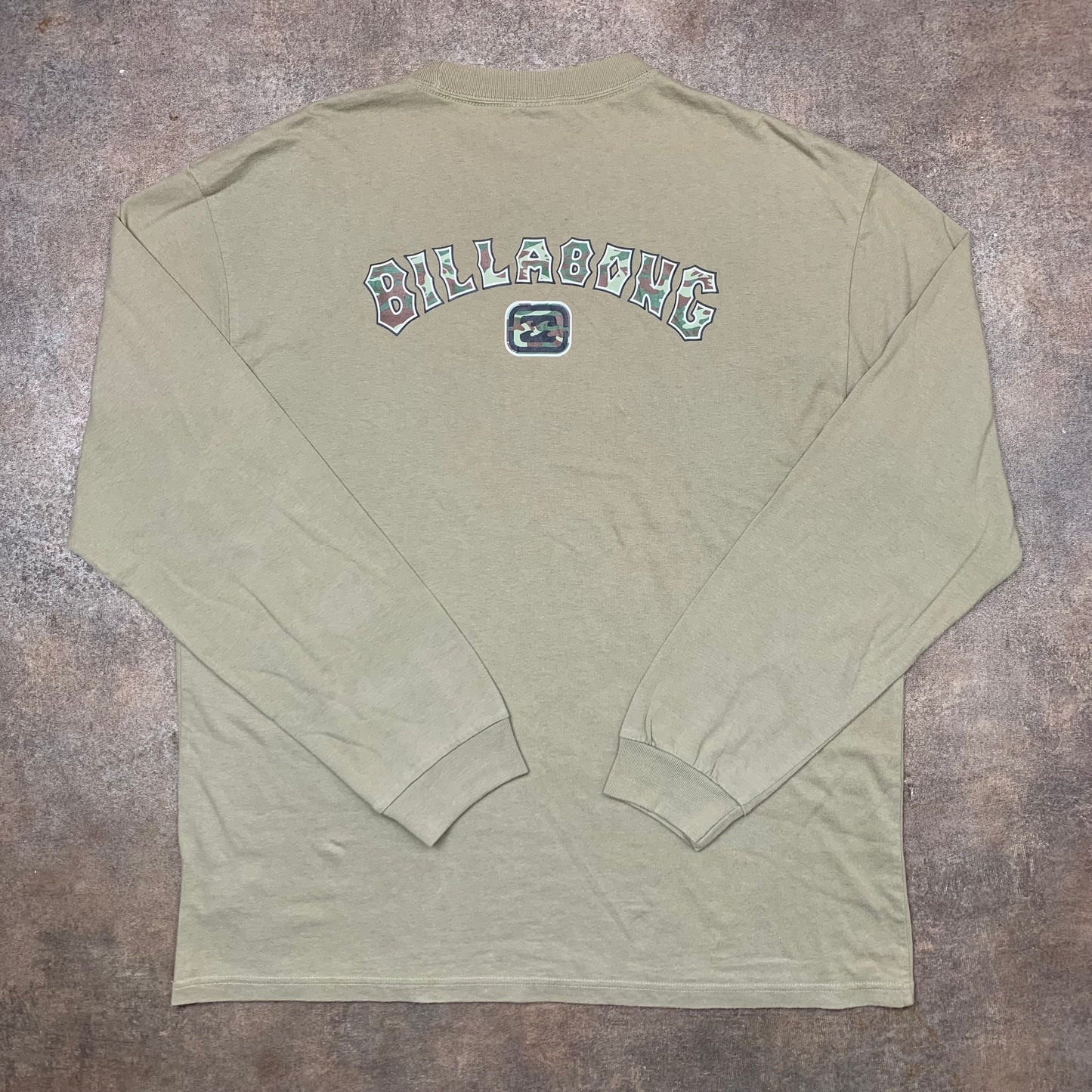 Billabong 00s graphic long sleeve tee (L)