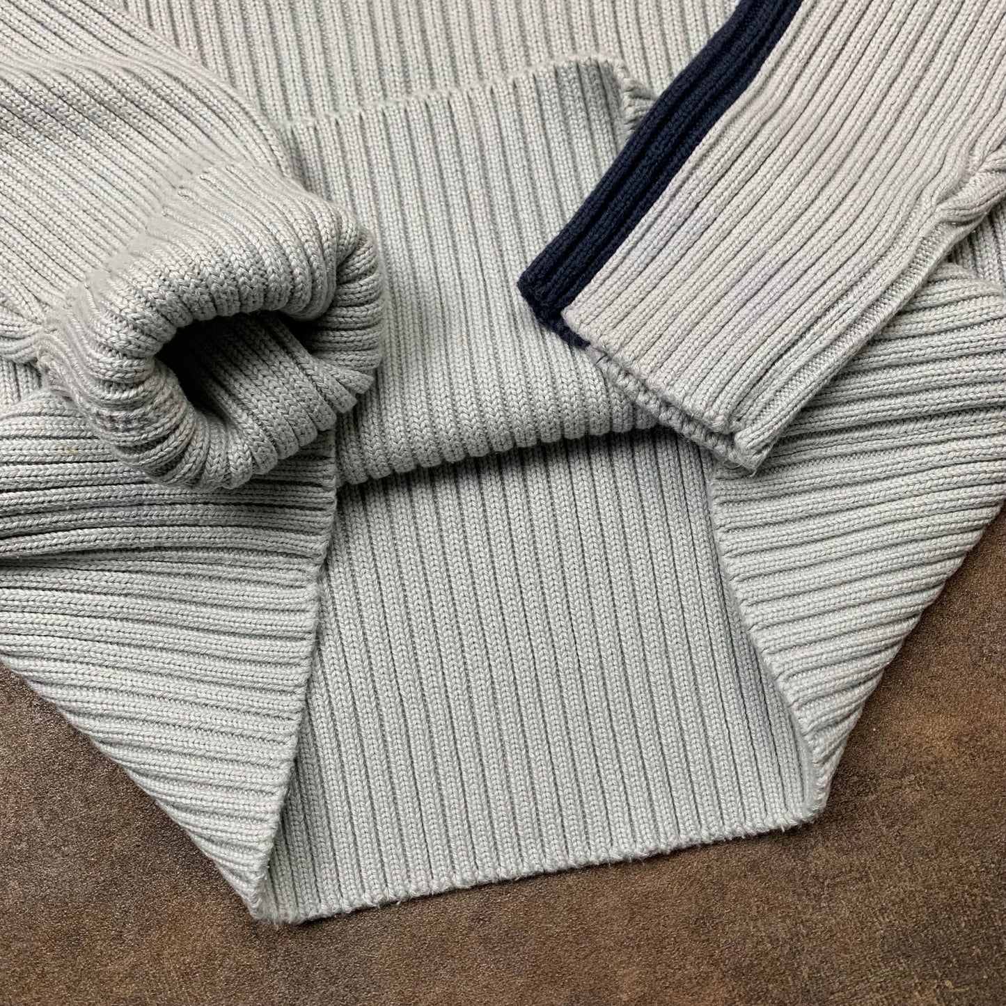 Quiksilver 90s off-white side stripe knit (S)