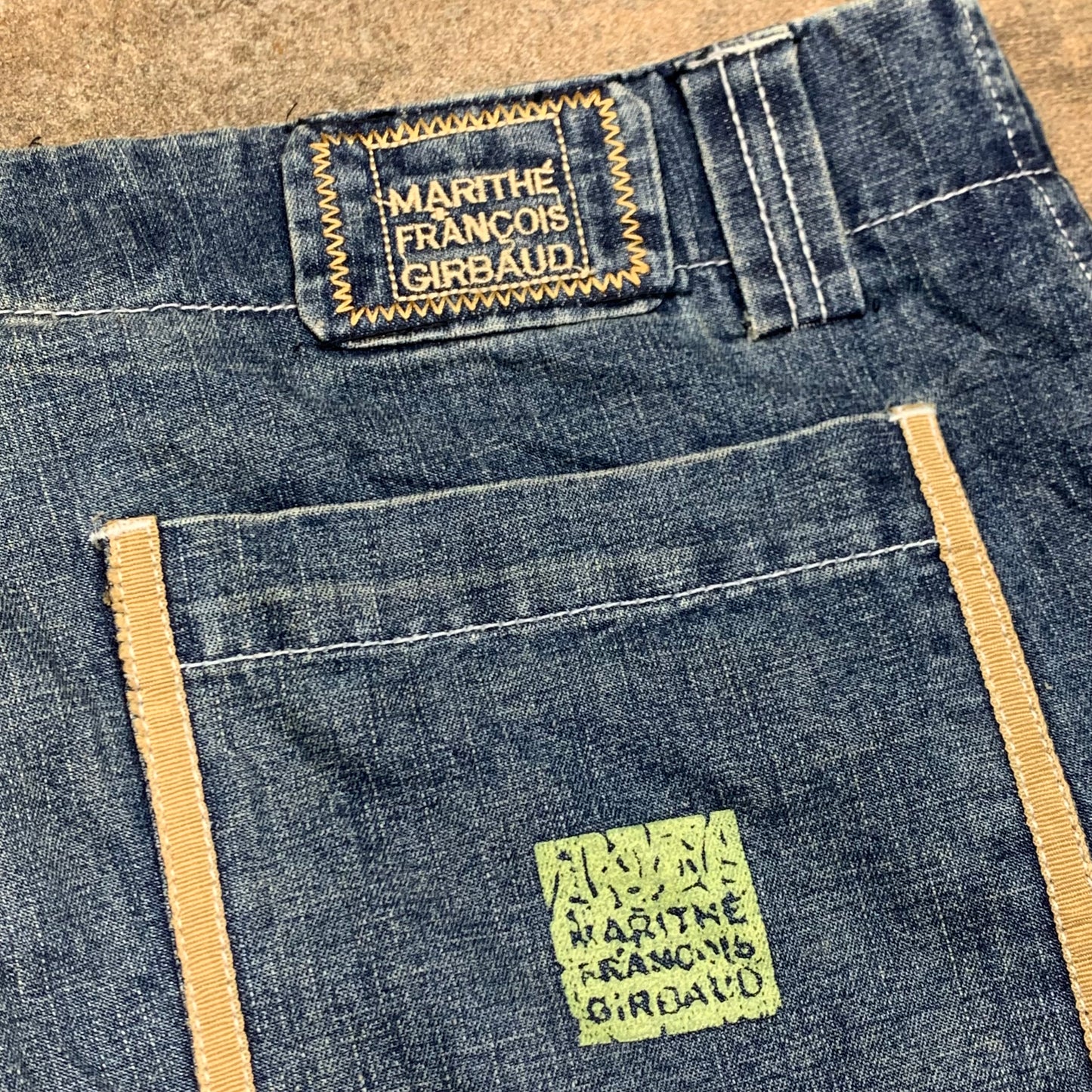 Marithé + Francois Girbaud 00s navy baggy cargo jorts (38")