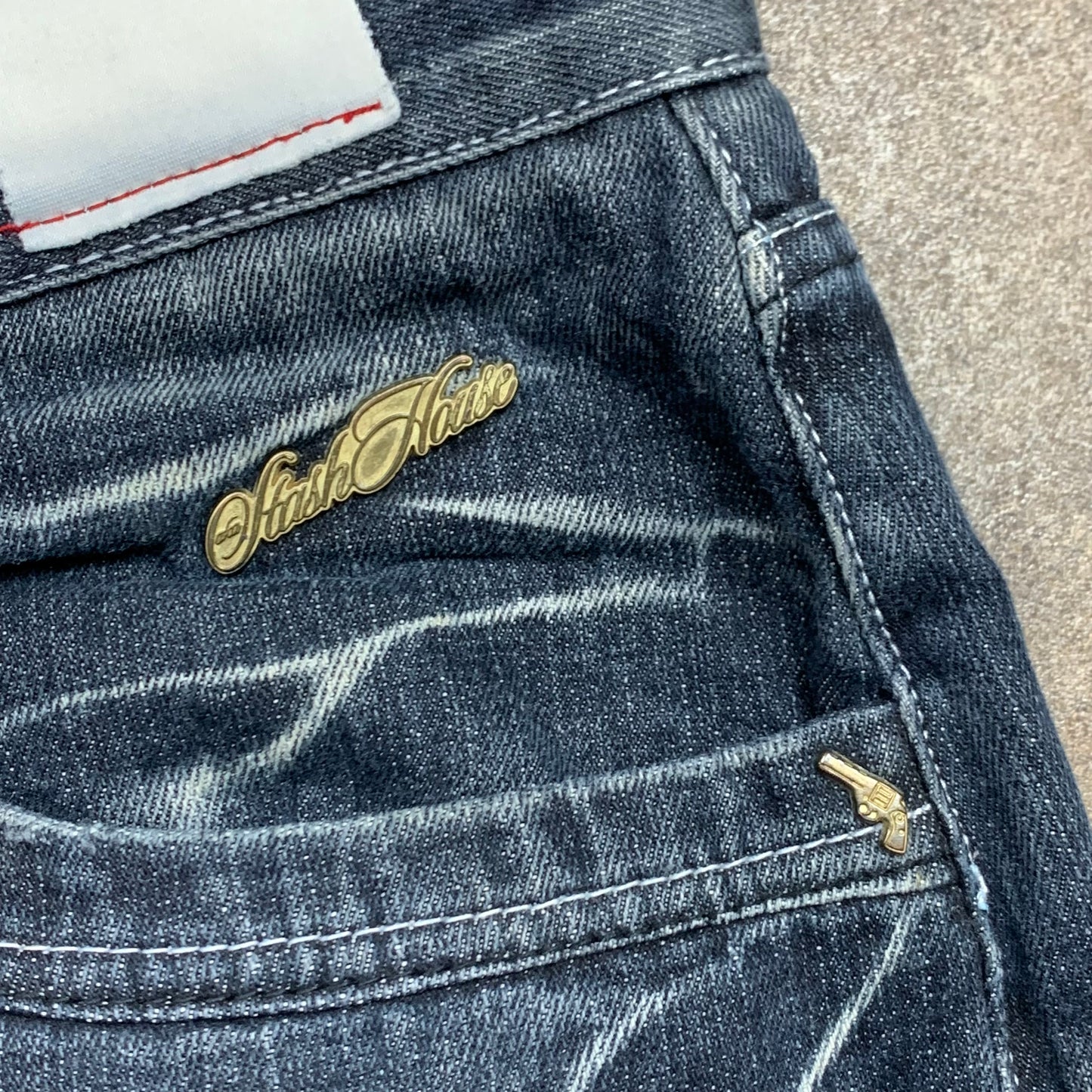 Stash House 00s navy baggy denim jorts (36")