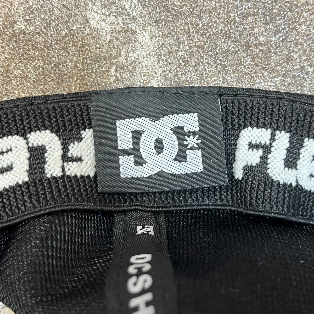DC Shoes 00s graphic cap