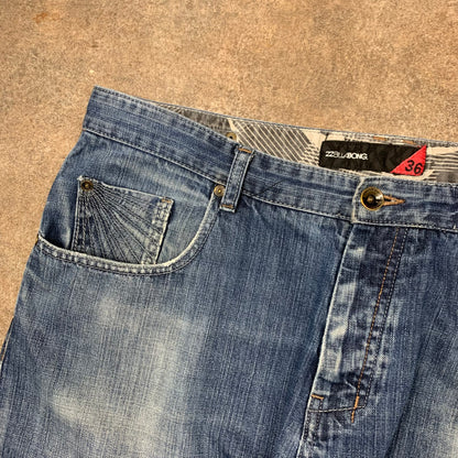 Billabong 00s baggy graphic jeans (36")