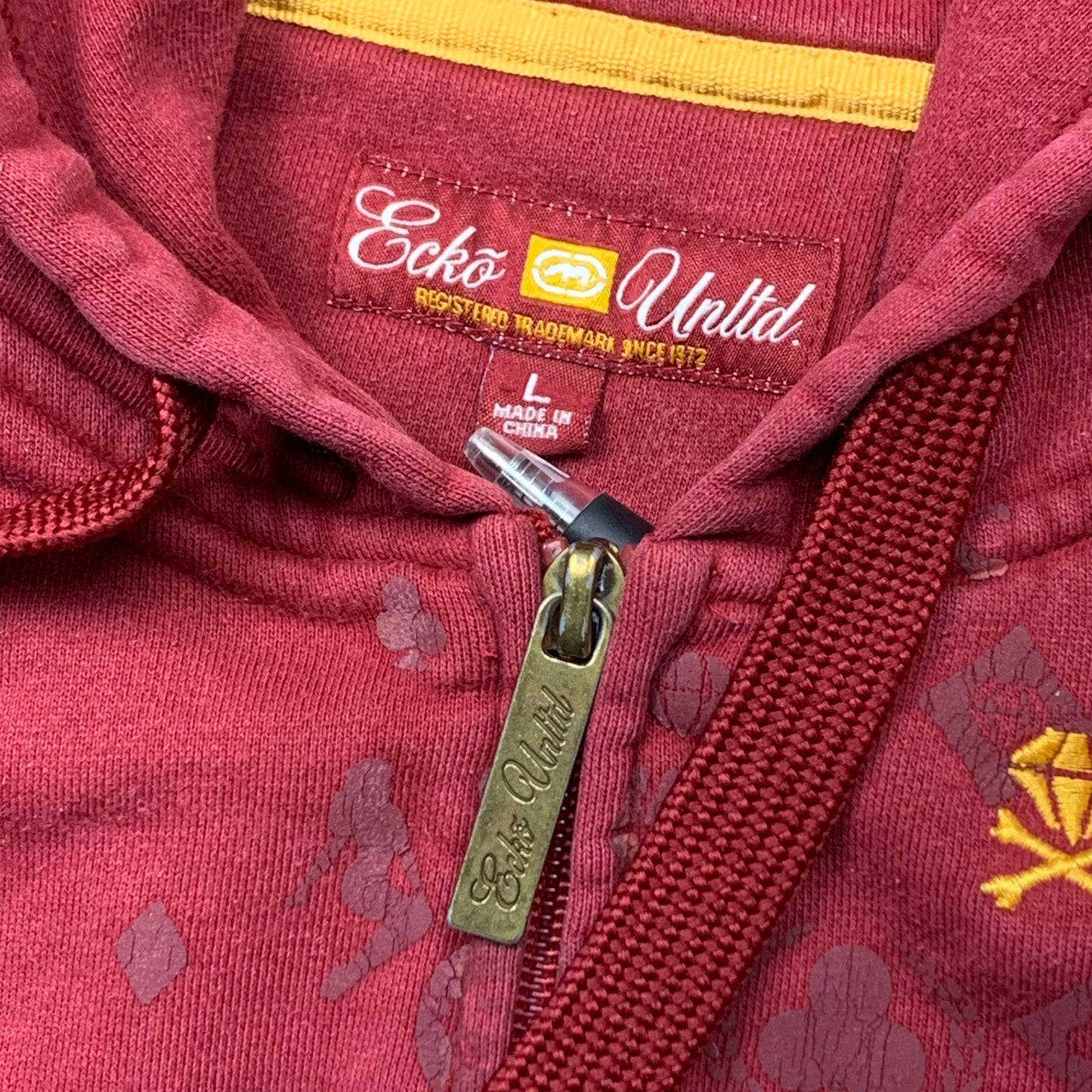 Ecko Unltd. 00s embroidered graphic hoodie (L)