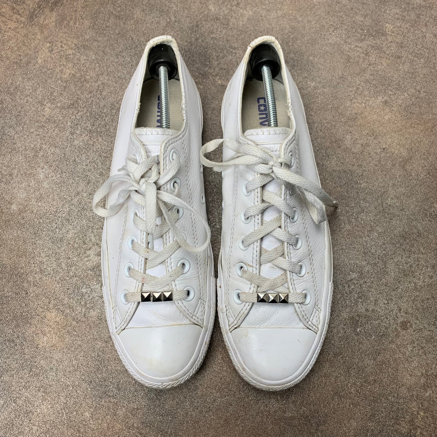 Converse 00s Chuck Taylor low top shoes