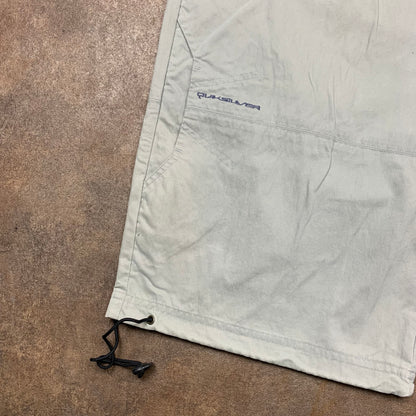 Quiksilver 90s 3/4 length shorts (M)
