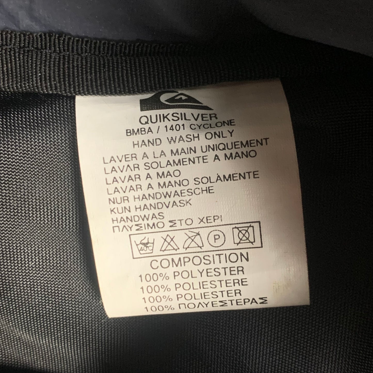 Quiksilver 00s graphic blue sling bag