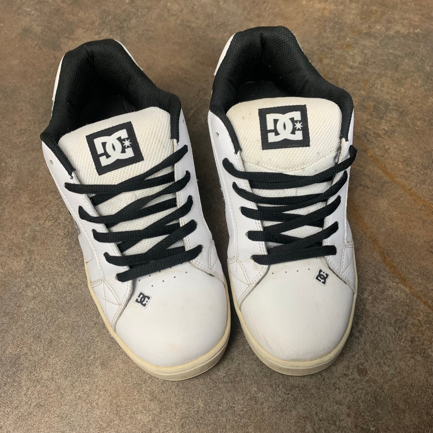 DC Shoes Net graphic trainers (8)