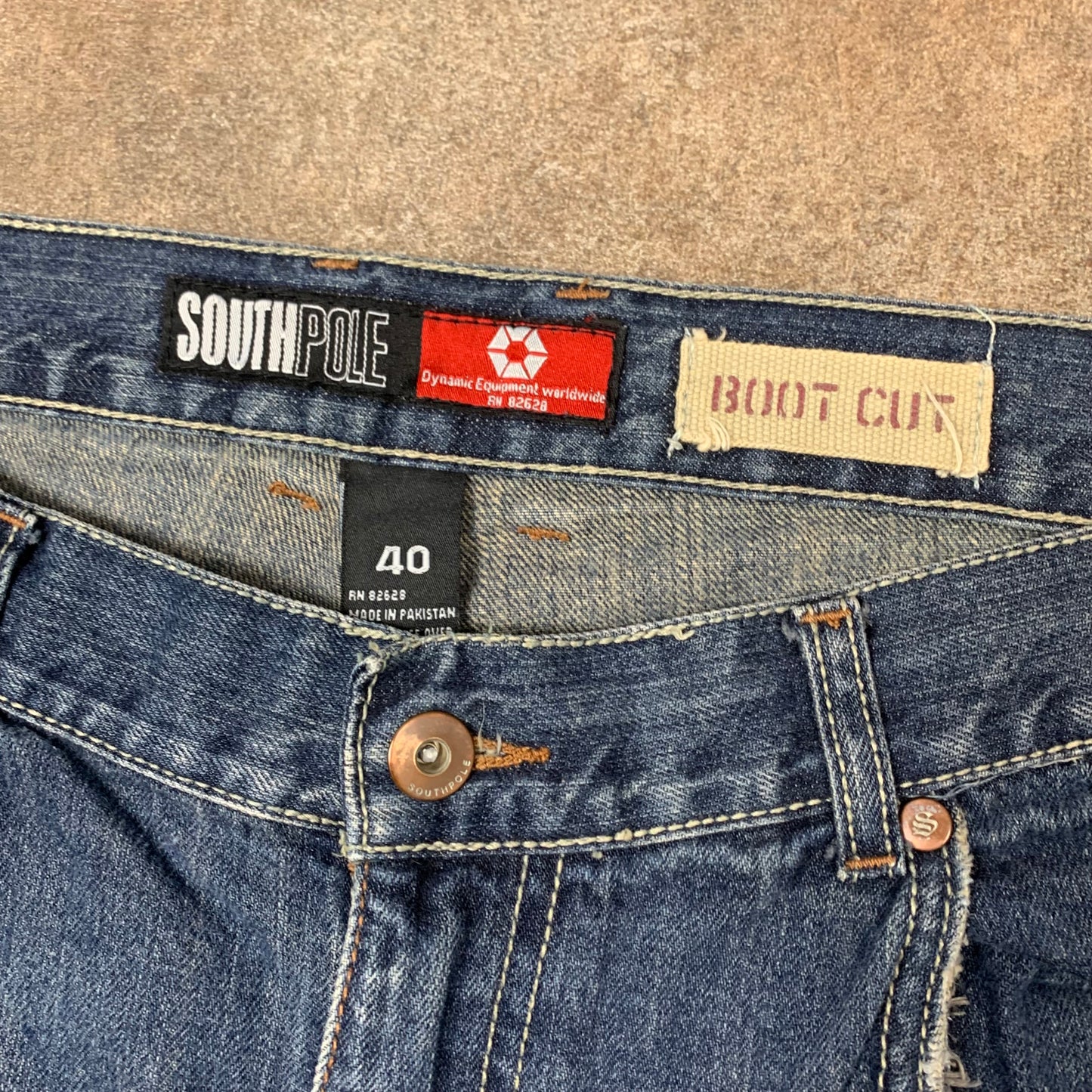 Southpole 00s red tab boot cut jeans (40")