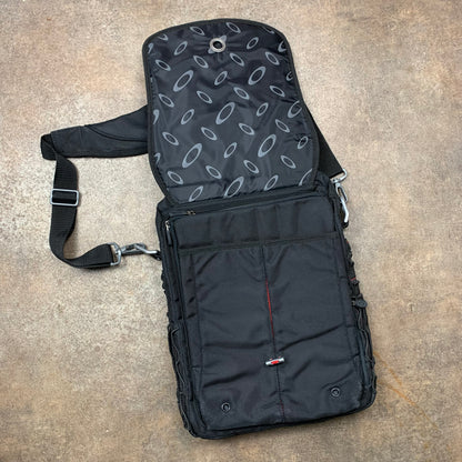 Oakley 00s technical laptop bag