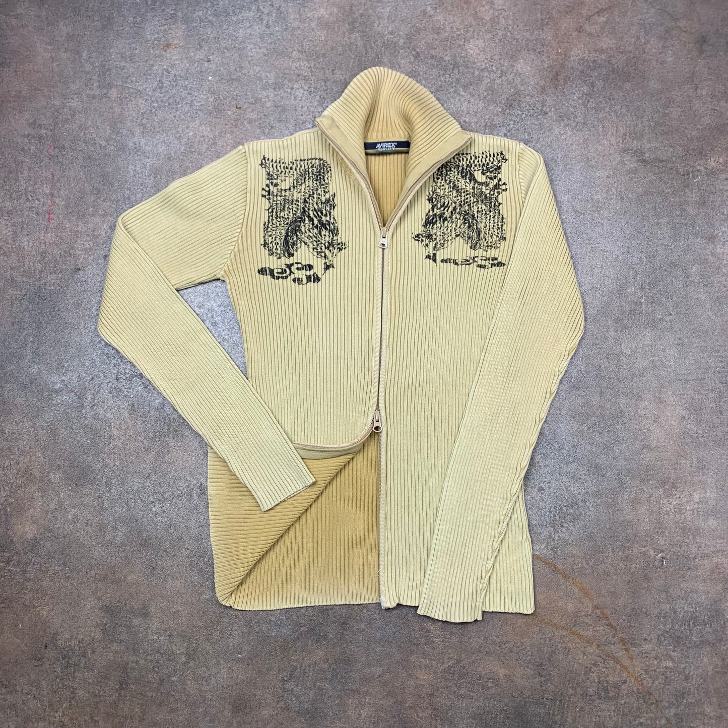 Avirex 00s cream dragon double zip knit