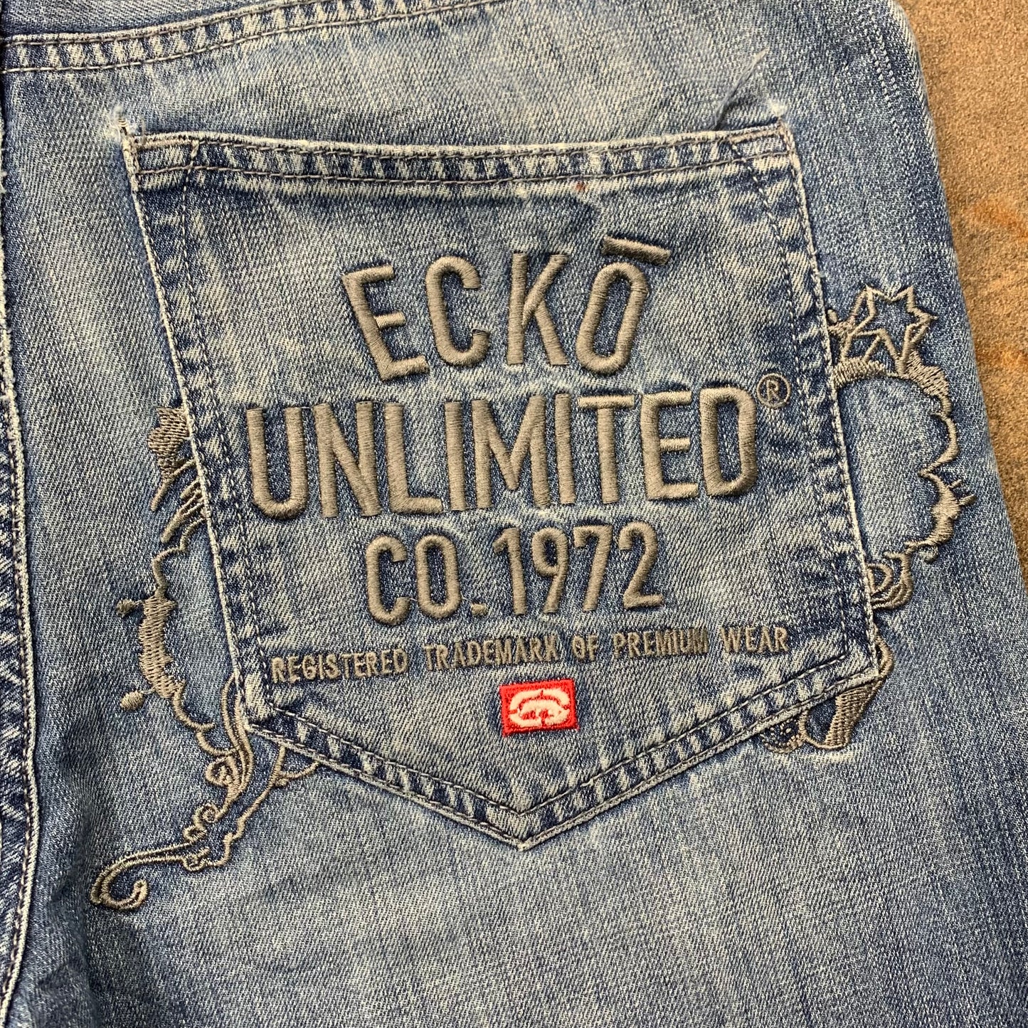 Ecko Unltd. 00s baggy graphic jeans