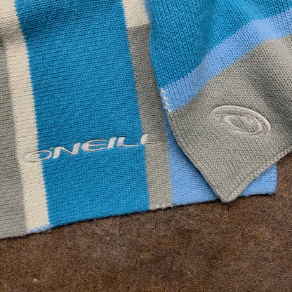 O'Neill Women's 00s scarf and beanie set