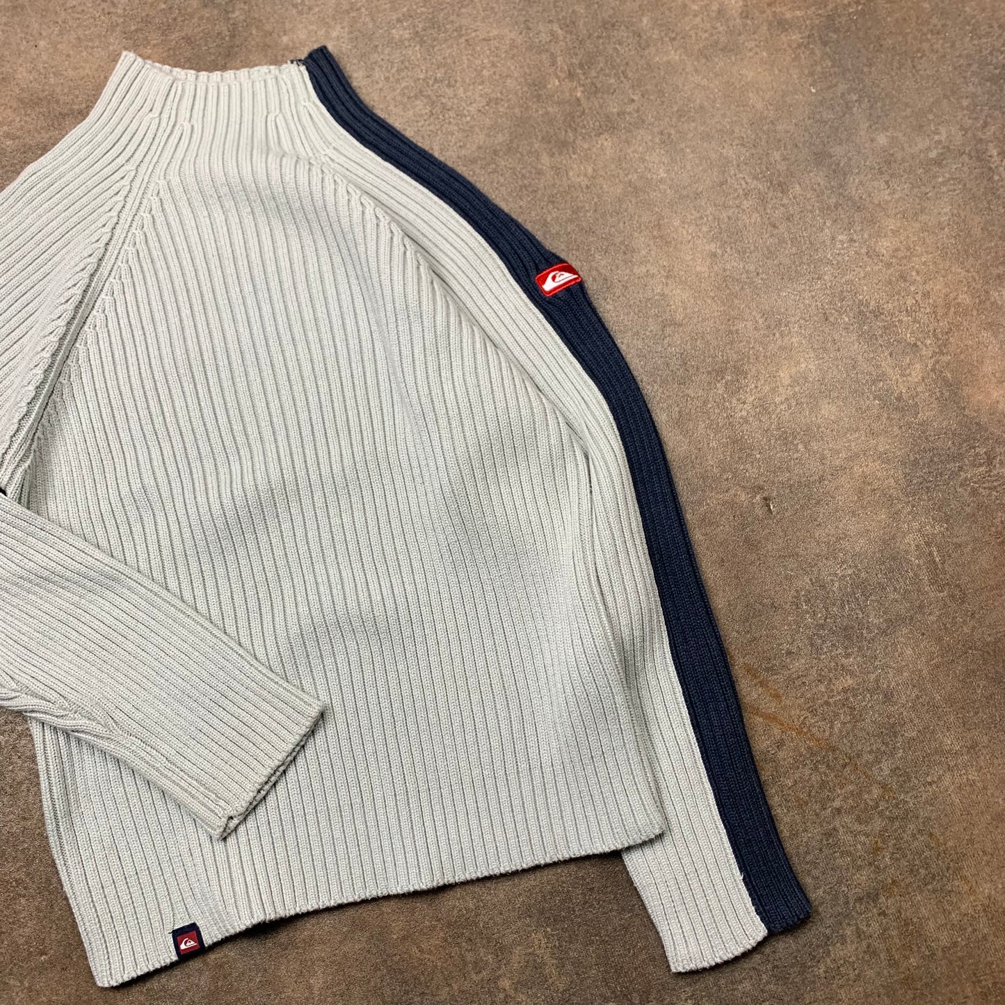 Quiksilver 90s off-white side stripe knit (S)
