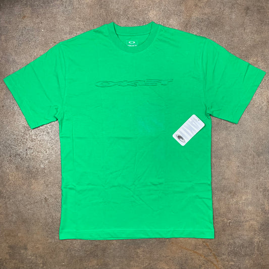 Oakley 00s cut and sewn graphic tee