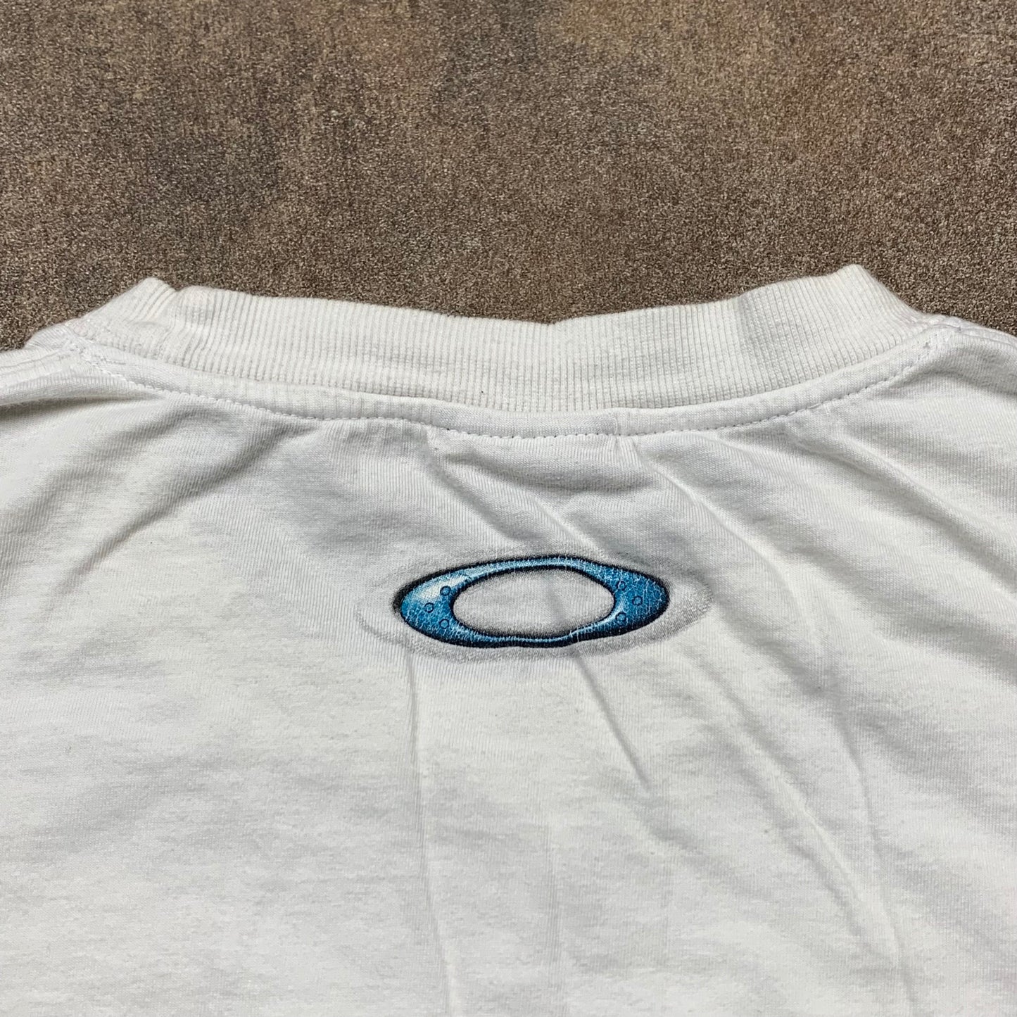 Oakley Software 00s graphic tee (L)