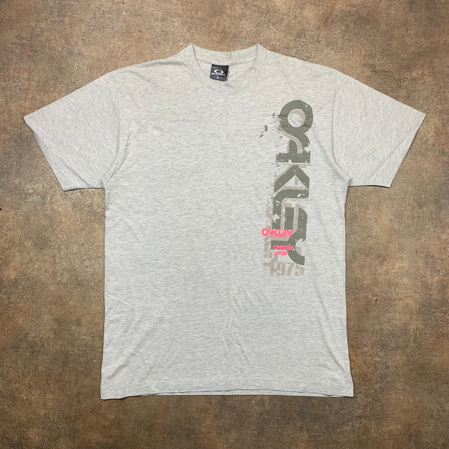 Oakley Software 00s graphic tee (L)