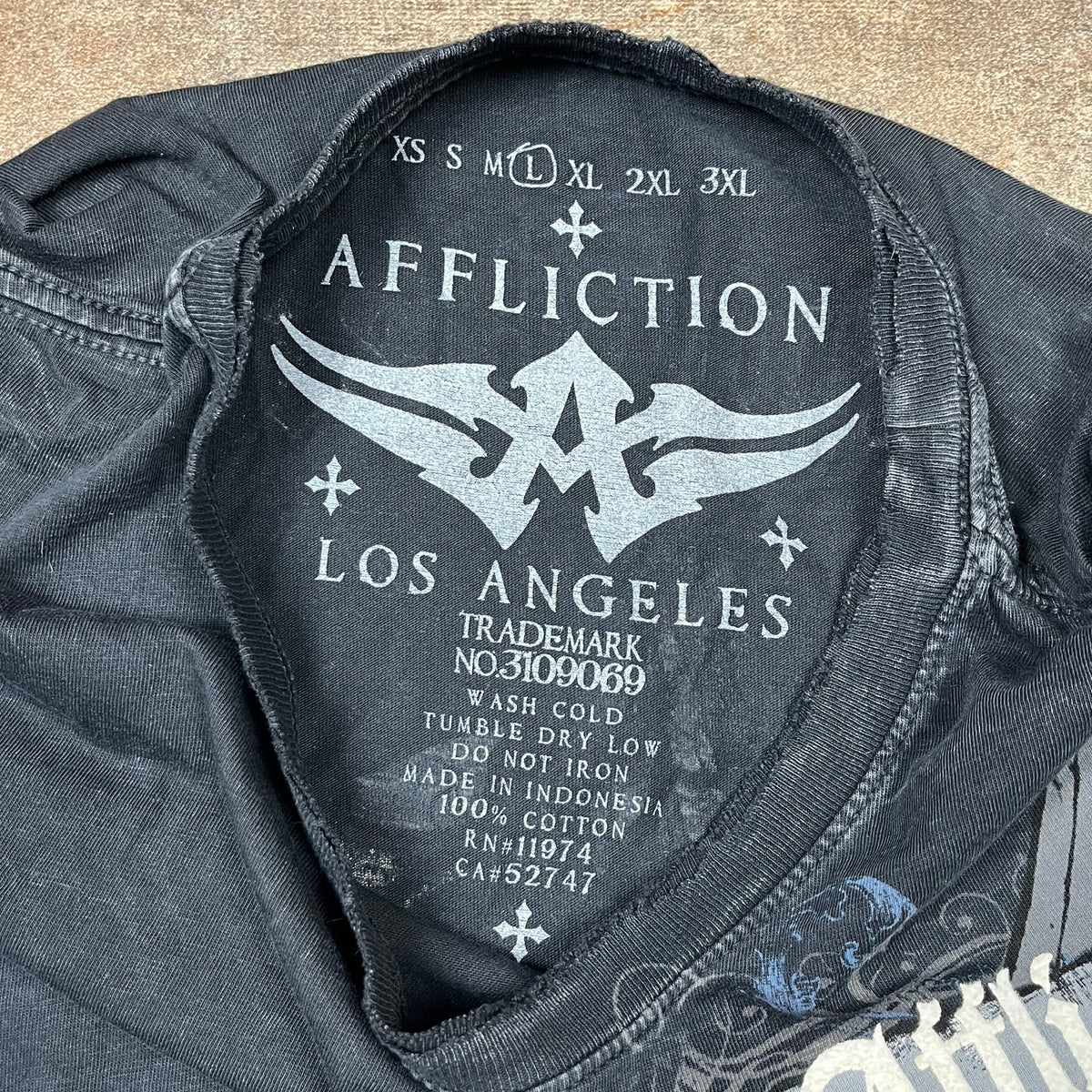 Affliction 00s graphic tee (L)