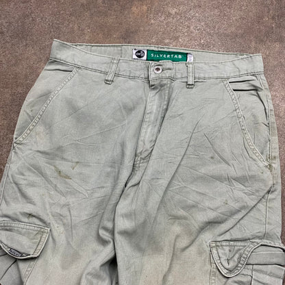 Levi's Silvertab 00s baggy beige cargo jeans