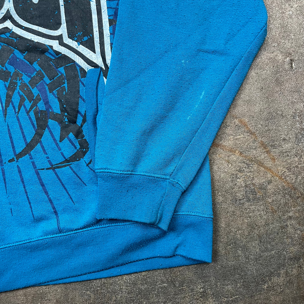 Tapout 00s graphic zip hoodie (L)