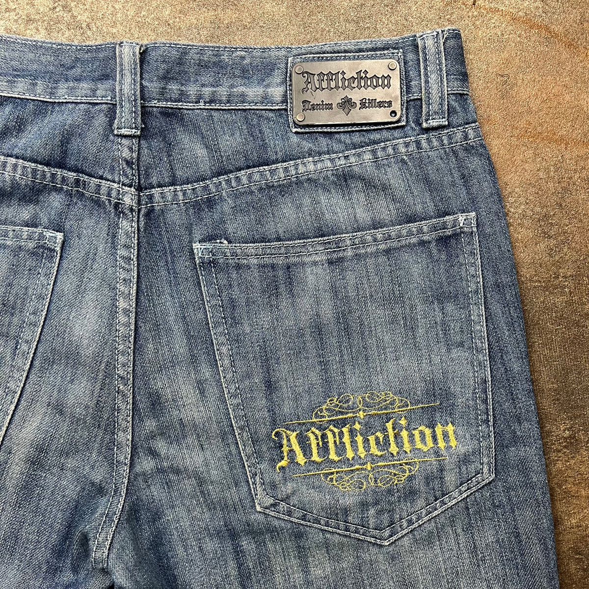 Affliction 00s baggy graphic jeans (34")