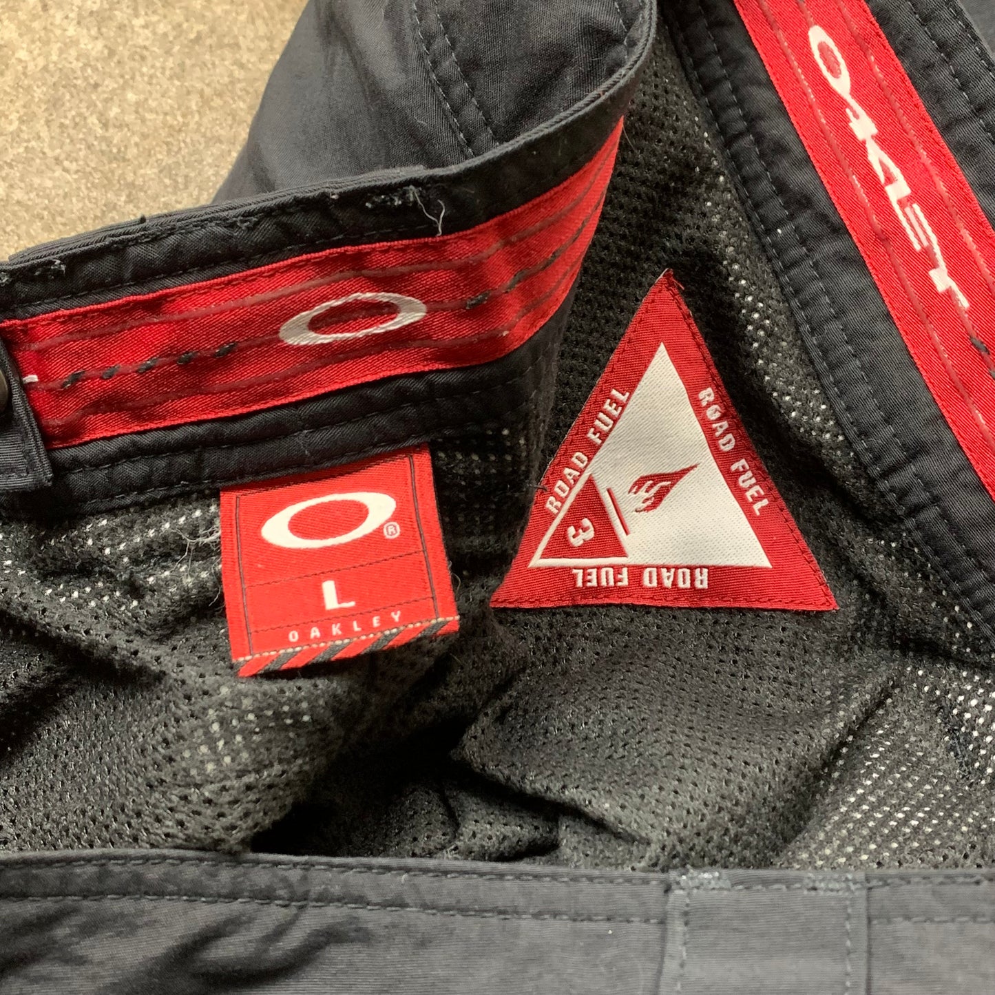 Oakley Software 00s baggy ski trousers (L)