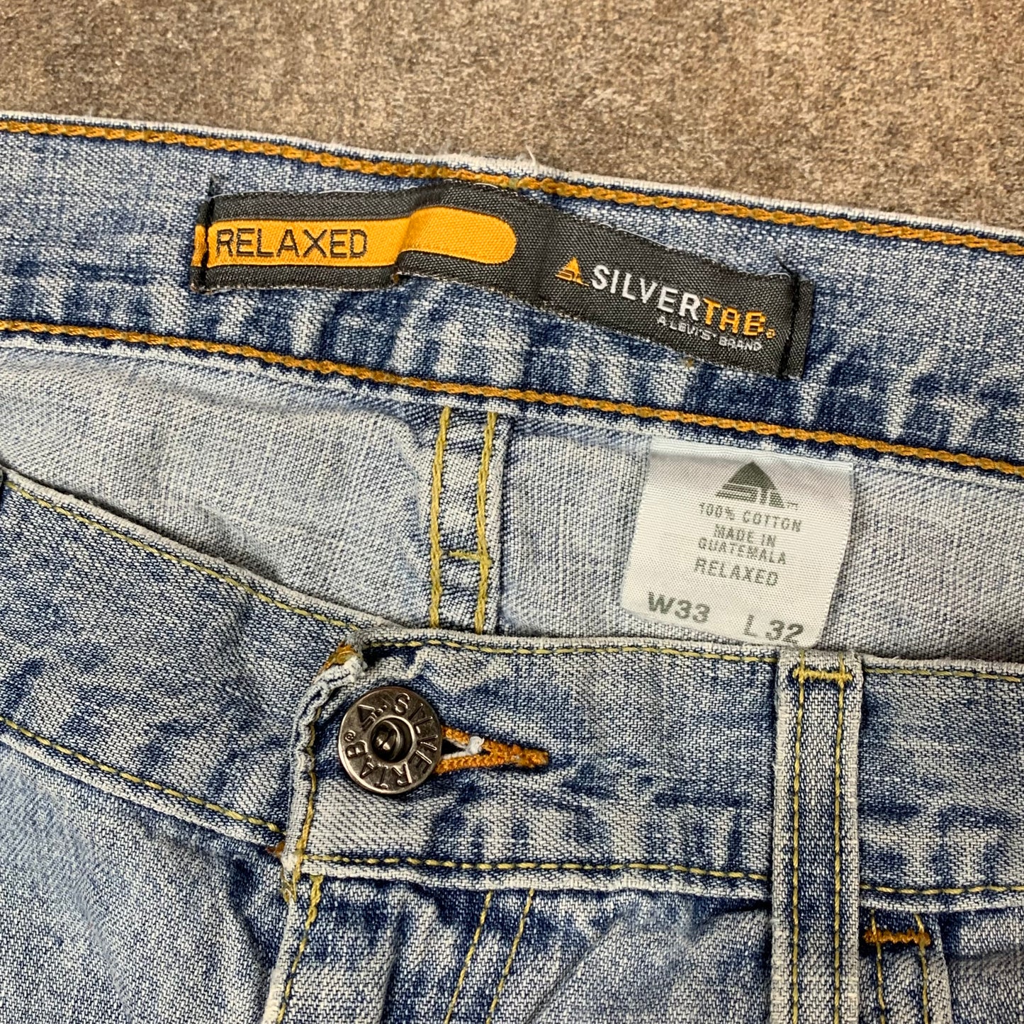 Levi's Silvertab 00s baggy pale blue jeans (33")