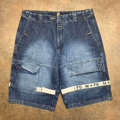 Marithé + François Girbaud 00s baggy navy cargo jorts