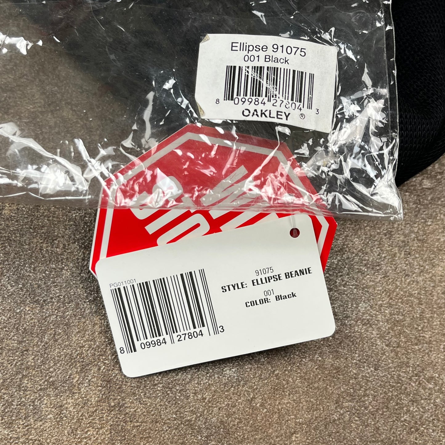 Oakley Software 00s deadstock beanie