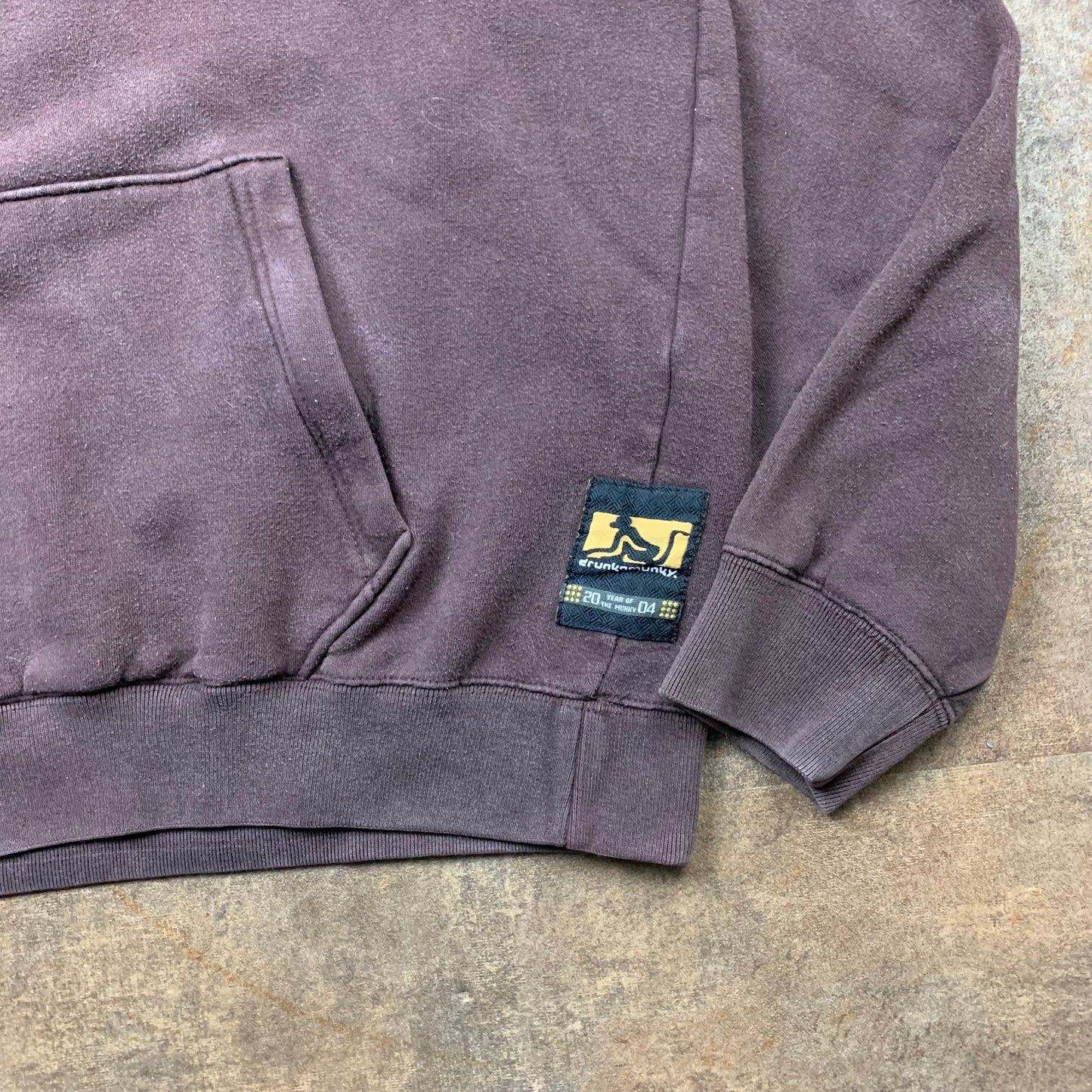 Drunknmunky 00s boxy fleece hoodie (M)