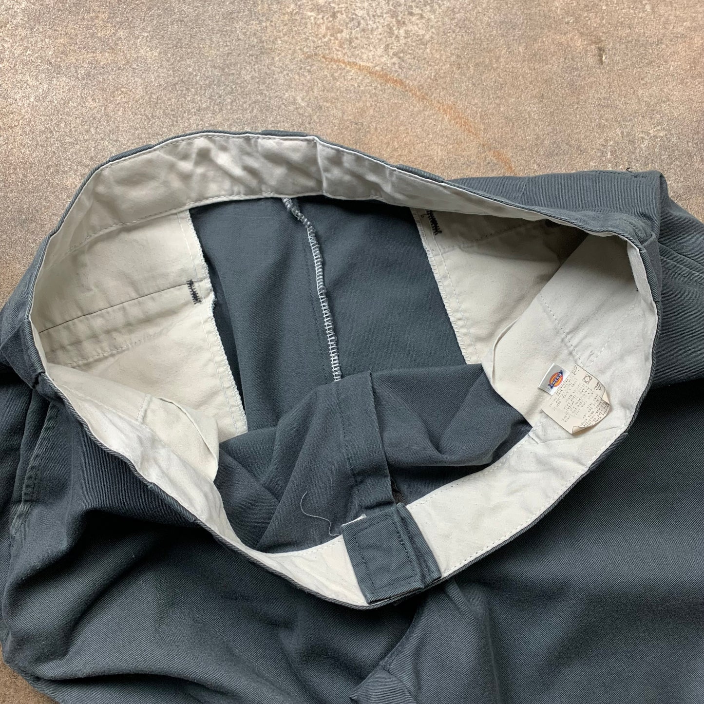 Dickies 00s grey workwear trousers