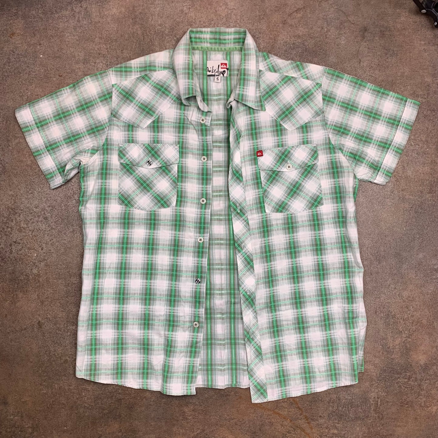 Quiksilver 00s plaid button shirt (S)
