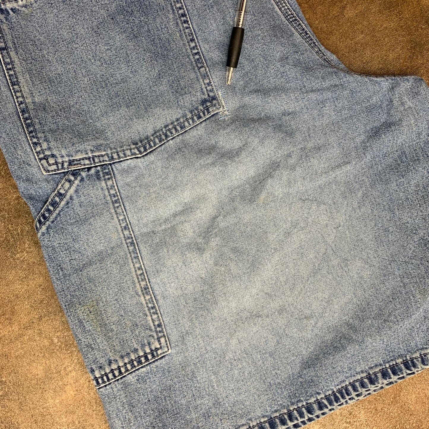 Levi's Silvertab 00s blue baggy carpenter jorts