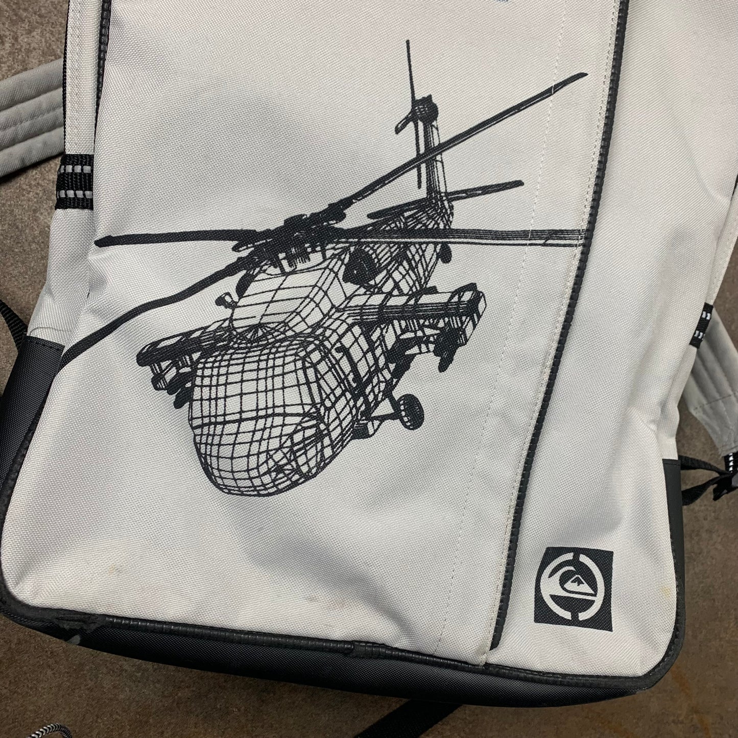 Quiksilver 00s square backpack