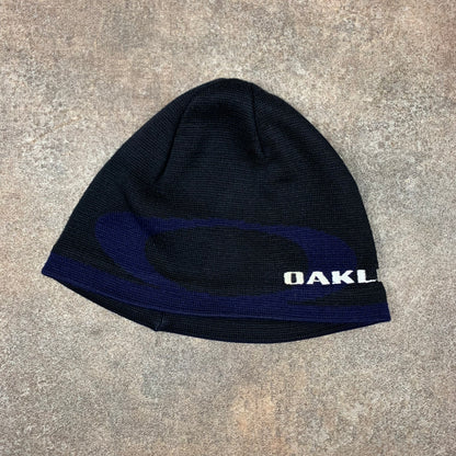 Oakley Software 00s graphic beanie