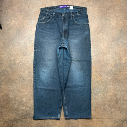 Levi's Silvertab 00s baggy faded jeans