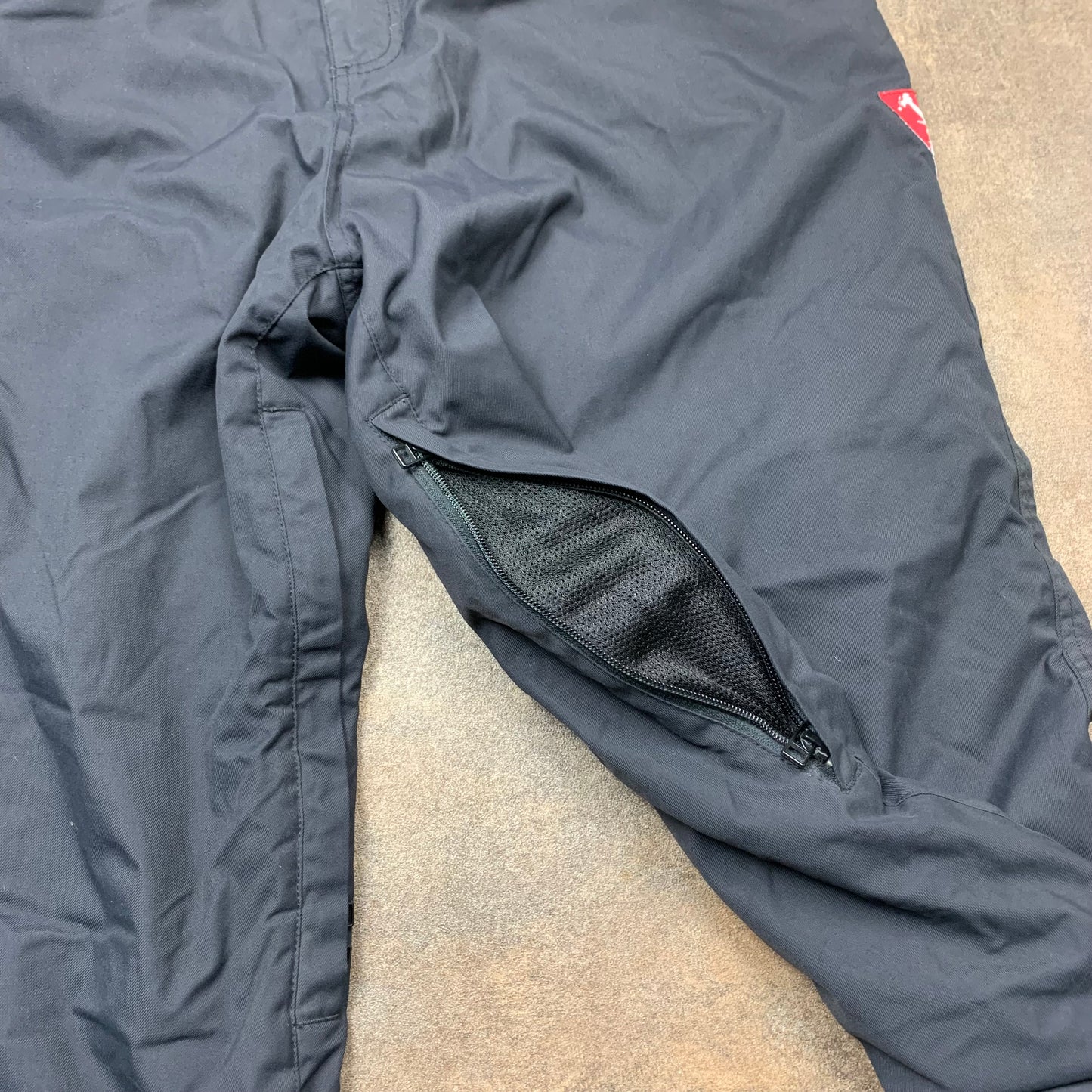 Oakley Software 00s baggy skull ski trousers (M)