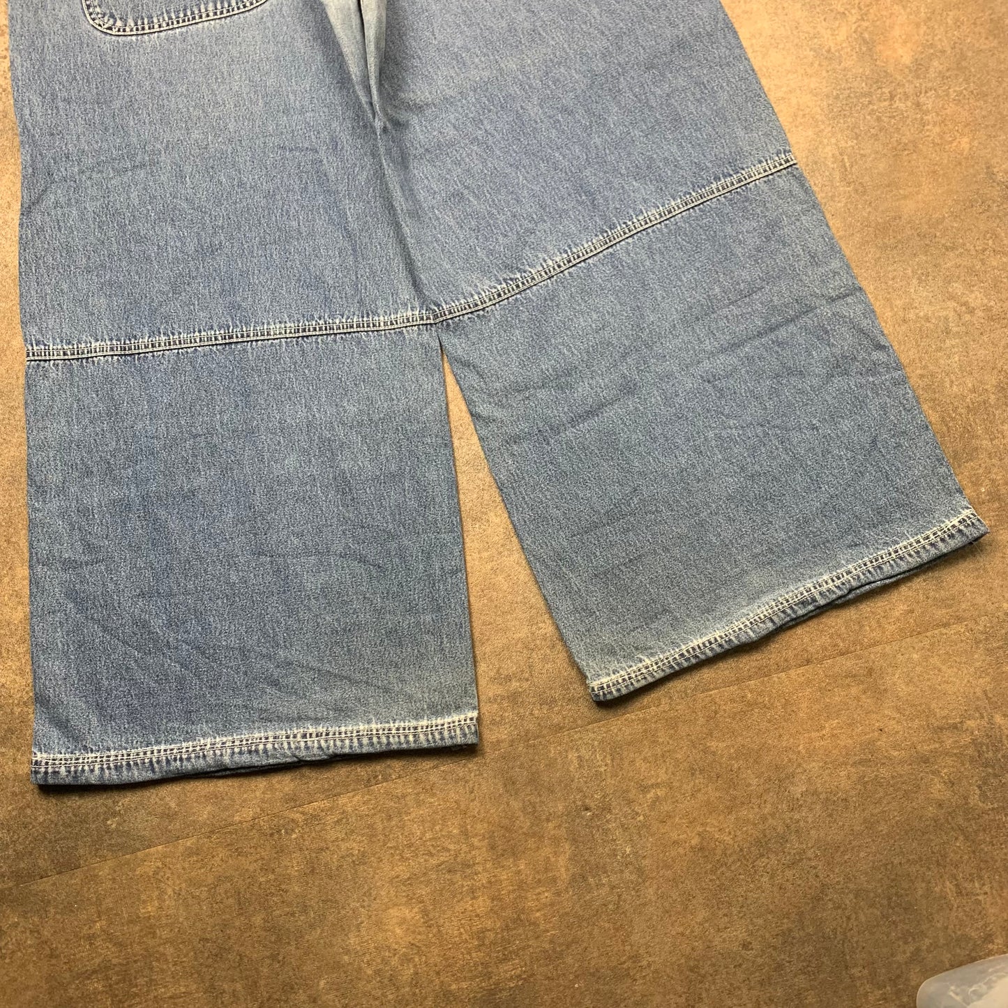 Levi's Silvertab 00s super baggy jeans