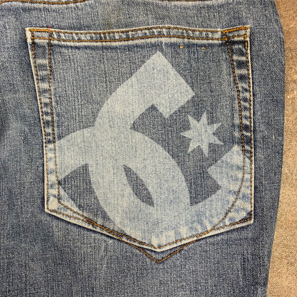DC Shoes baggy graphic jeans