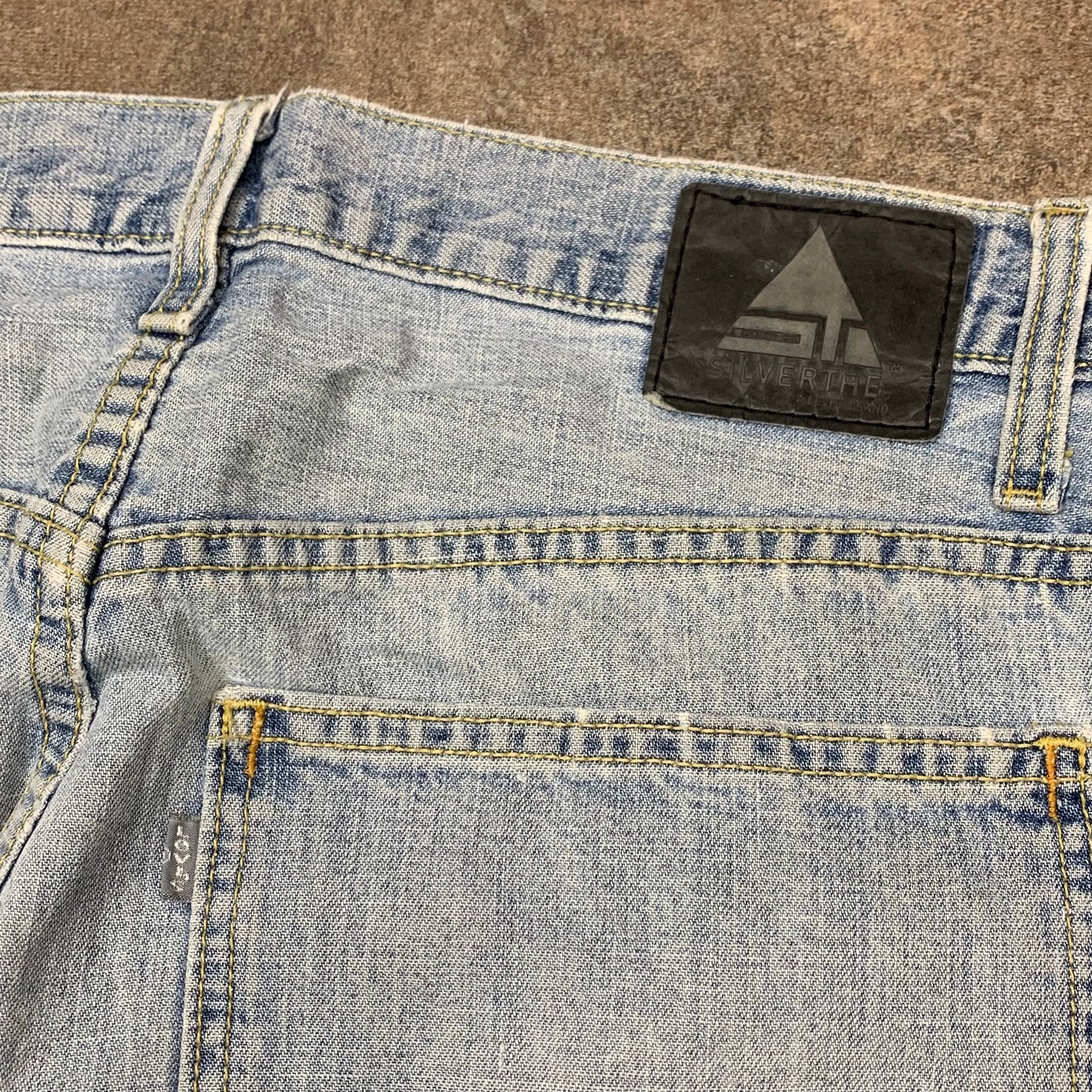 Levi's Silvertab 00s baggy pale blue jeans (33")