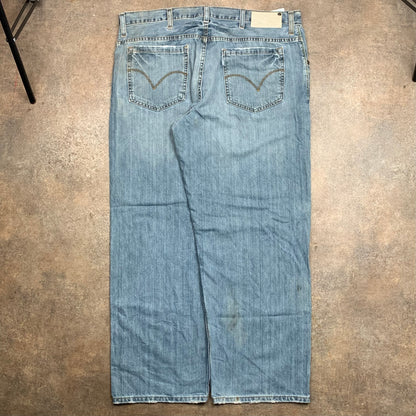 Levi's Silvertab 00s baggy blue jeans