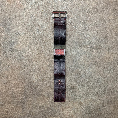 Dolce & Gabbana Time 00s red watch