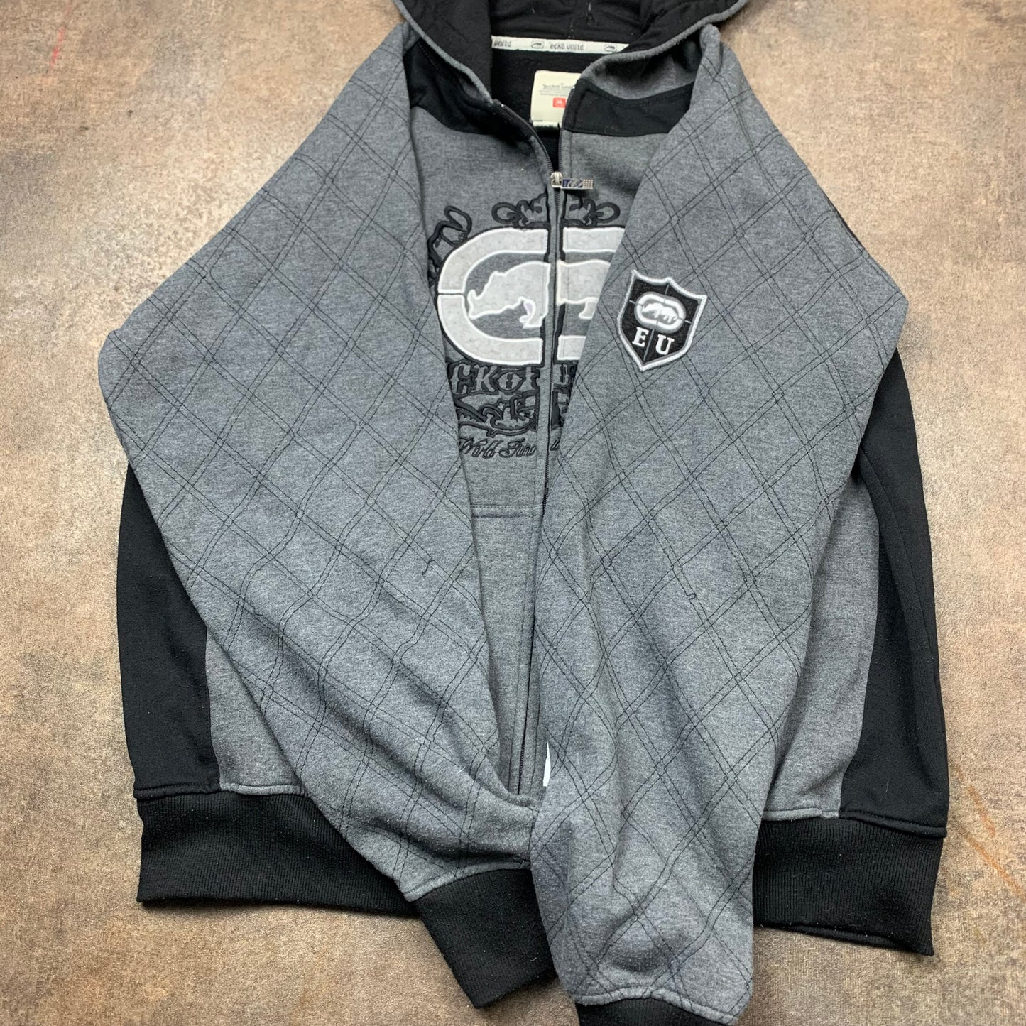 Ecko Unltd 00s grey black grunge hoodie (XL)